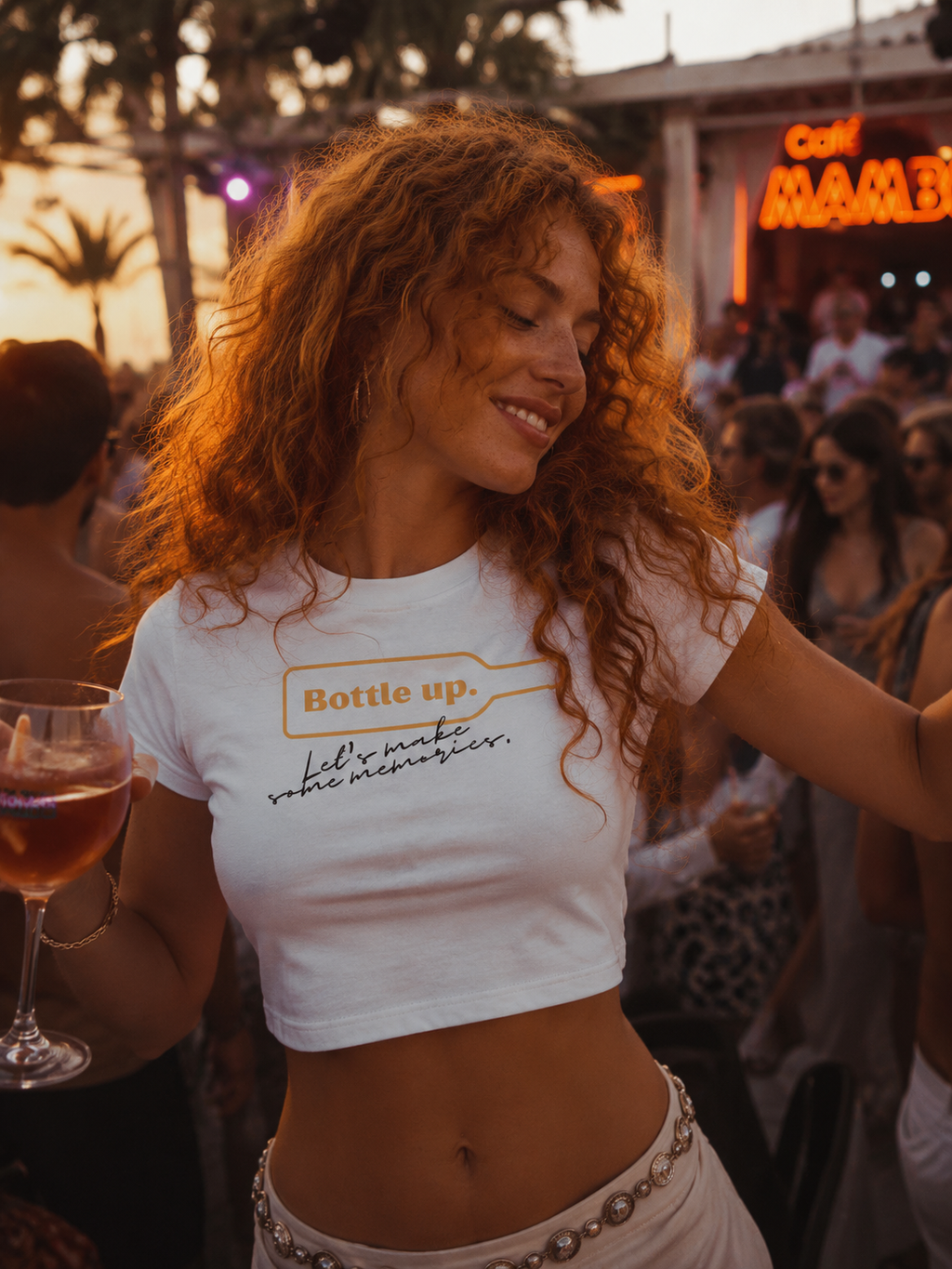 Crew neck 'baby' tee crop t. 'Bottle-up'